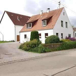  Ferienhaus Kleines Häuschen Im Grünen